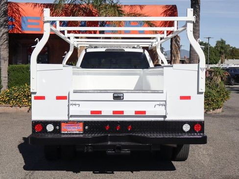 Used 2021 Ford F550 2WD SuperCab Super Duty image 8