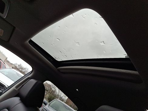 New 2026 Honda HR-V EX-L image 11