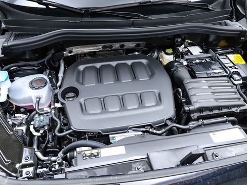 New 2026 Volkswagen Tiguan SE image 67