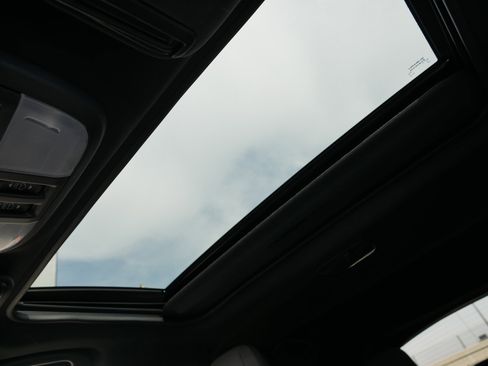 Used 2025 Subaru Crosstrek 2.5i Sport AWD/4WD image 32