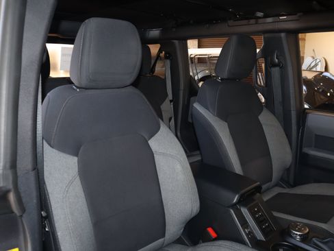Used 2021 Ford Bronco 4-Door AWD/4WD image 39