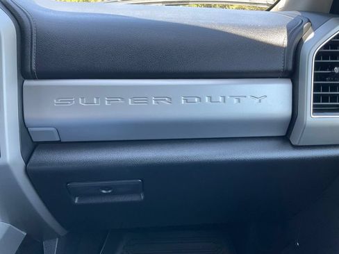 Used 2019 Ford F350 Lariat w/ Lariat Value Package AWD/4WD image 33