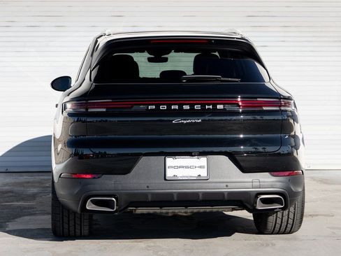 New 2026 Porsche Cayenne E-Hybrid image 6