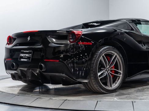Used 2016 Ferrari 488 Spider RWD image 19