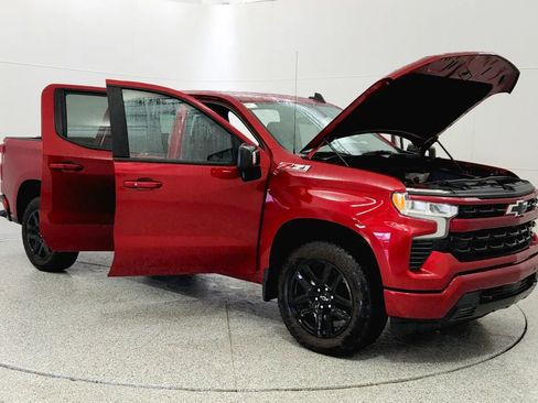 Used 2024 Chevrolet Silverado 1500 RST image 9