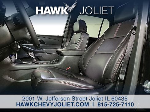 Used 2023 Chevrolet Traverse RS w/ LPO, Floor Liner Package AWD/4WD image 10