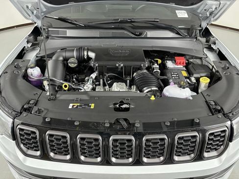 New 2026 Jeep Compass Latitude w/ Quick Order Package 29K AWD/4WD image 44