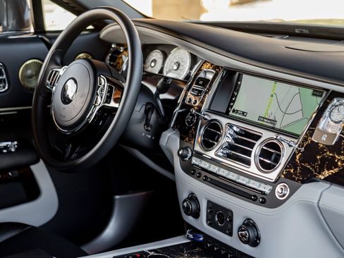 Certified 2020 Rolls-Royce Wraith image 16