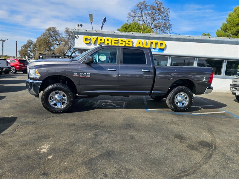 Used 2018 RAM 2500 SLT AWD/4WD image 2