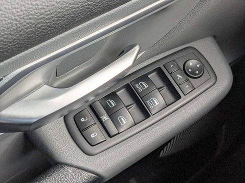 Certified 2021 RAM 1500 Big Horn AWD/4WD image 23