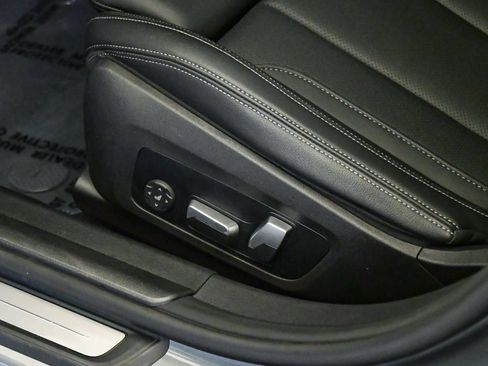 Certified 2023 BMW 330e xDrive w/ Premium Package AWD/4WD image 23