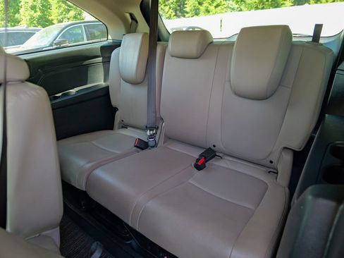 Used 2023 Honda Odyssey EX-L image 29