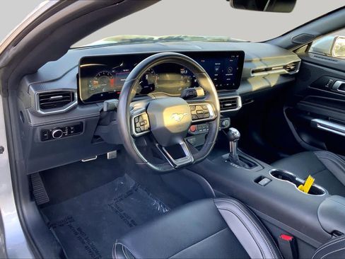 Used 2025 Ford Mustang Premium RWD image 14