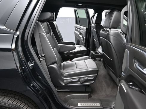 Certified 2022 Cadillac Escalade Sport w/ Touring Package AWD/4WD image 24