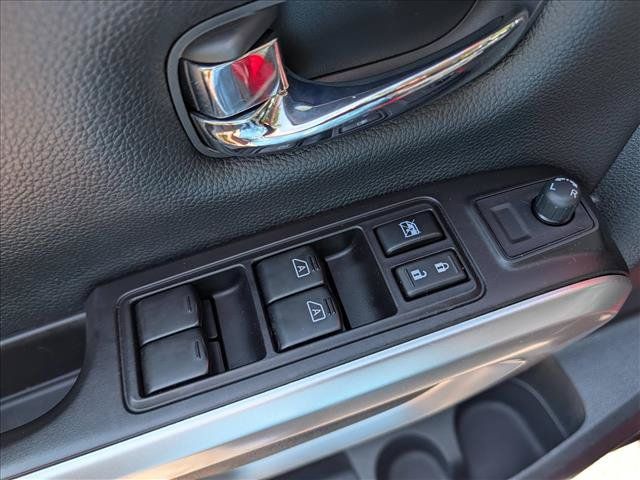Used 2020 Nissan Titan SV w/ SV Convenience Package AWD/4WD image 28