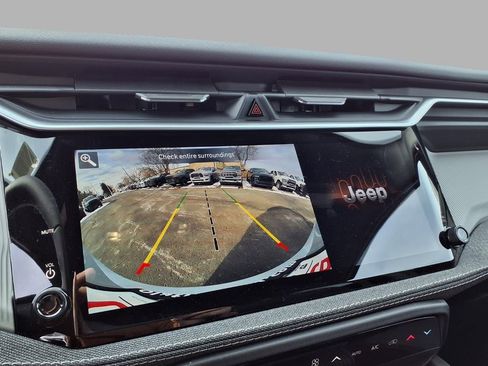 New 2026 Jeep Cherokee Laredo image 6