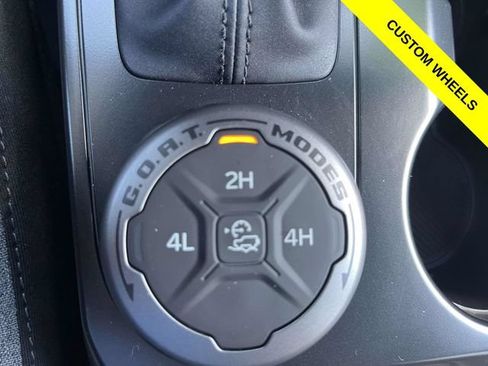 New 2025 Ford Bronco 4-Door AWD/4WD image 19