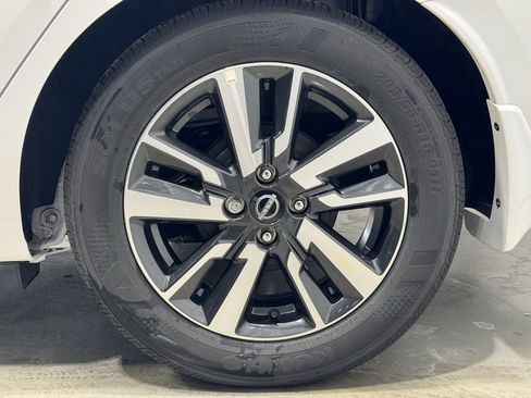 Certified 2025 Nissan Versa S w/ S Plus Package image 12