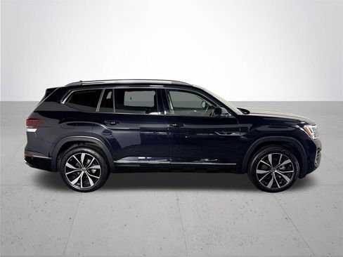 Used 2024 Volkswagen Atlas SEL Premium R-Line AWD/4WD image 5