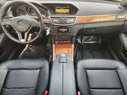 Used 2012 Mercedes-Benz E 350 4MATIC Sedan image 27