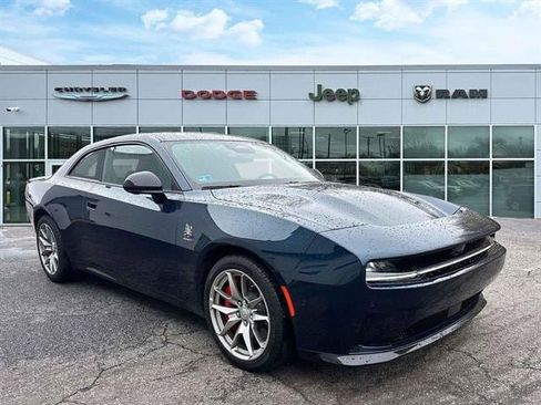 Used 2024 Dodge Charger Scat Pack w/ Plus Group image 1