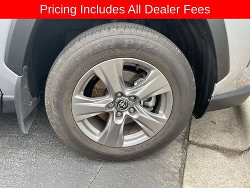 Used 2024 Toyota RAV4 XLE w/ Convenience Package AWD/4WD image 11