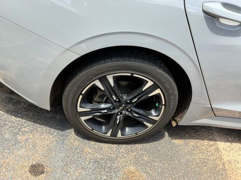Used 2023 Kia K5 GT-Line FWD image 9
