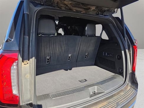 Used 2022 GMC Yukon Denali w/ Max Trailering Package image 8