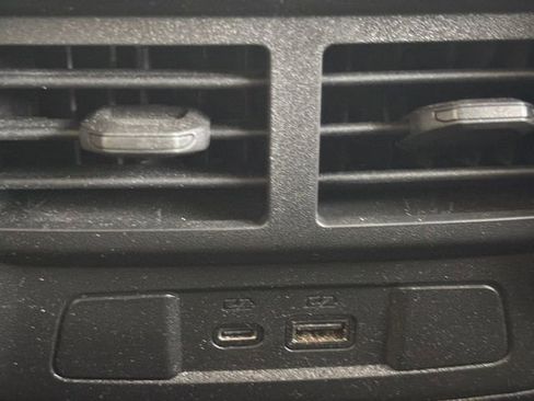 Used 2025 GMC Canyon Elevation w/ Convenience Package RWD image 31