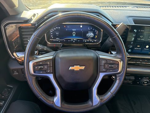 Used 2022 Chevrolet Silverado 1500 LT w/ Max Trailering Package image 17