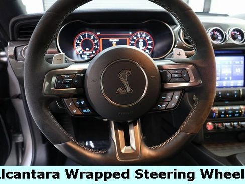 Used 2022 Ford Mustang Shelby GT500 w/ Carbon Fiber Track Pack image 42