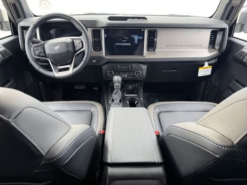 New 2026 Ford Bronco Outer Banks AWD/4WD image 42