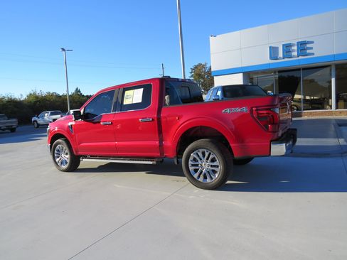 Used 2024 Ford F150 Lariat w/ Tow/Haul Package image 3