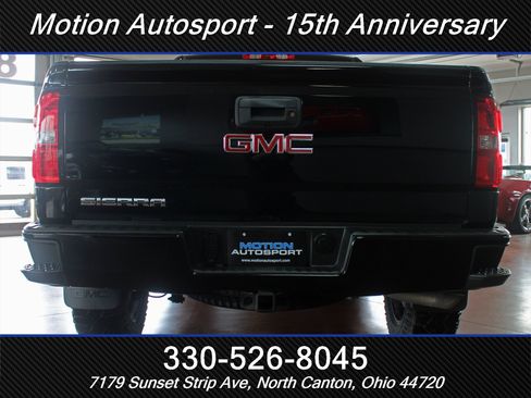 Used 2018 GMC Sierra 1500 Elevation 4X4 image 9