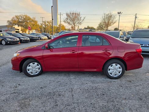 Used 2010 Toyota Corolla LE FWD image 4
