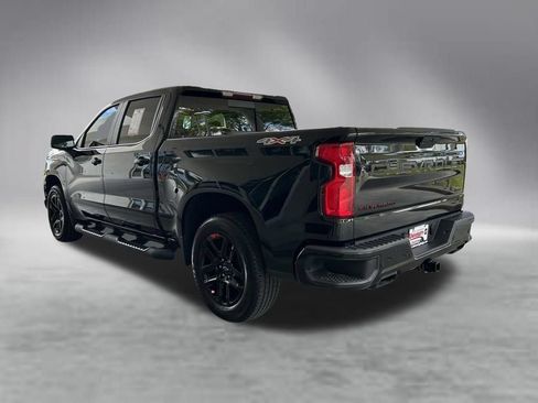 Used 2021 Chevrolet Silverado 1500 RST w/ Redline Edition AWD/4WD image 4