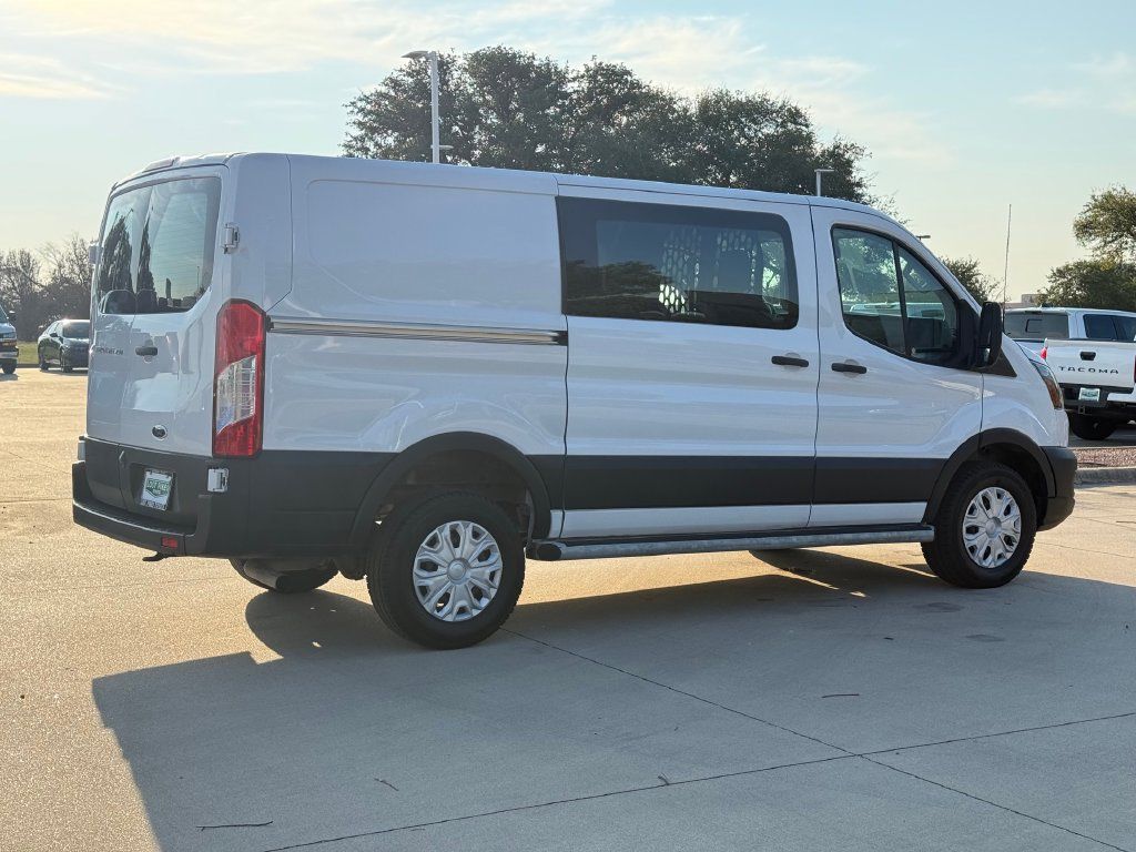 Used 2025 Ford Transit 250 Low Roof w/ Exterior Upgrade Package RWD image 4
