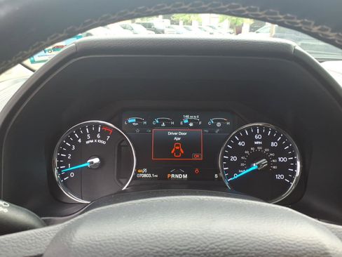 Used 2018 Ford Expedition Max Platinum AWD/4WD image 18