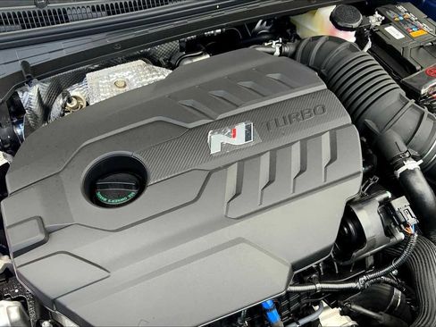 New 2025 Hyundai Elantra N image 17