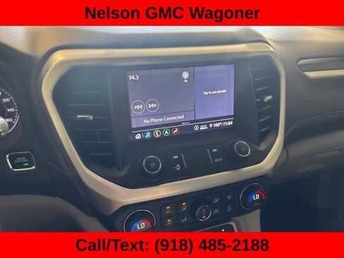 Used 2020 GMC Acadia SLT w/ LPO, Floor Liner Package FWD image 13