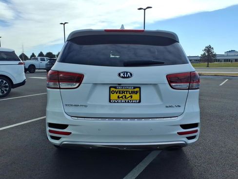 Used 2018 Kia Sorento SX image 7