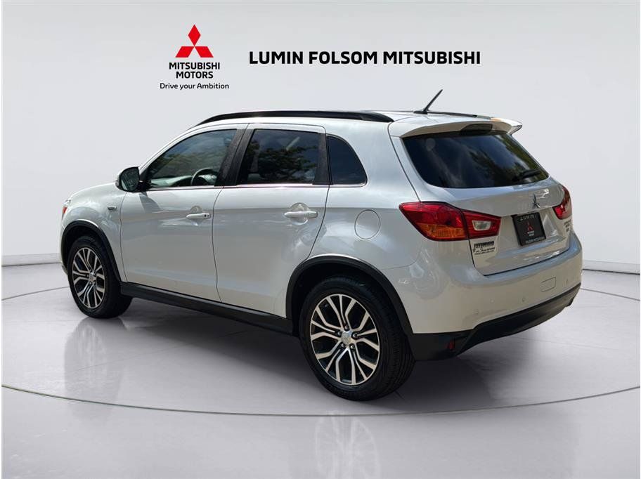 Used 2016 Mitsubishi Outlander Sport SEL FWD image 3