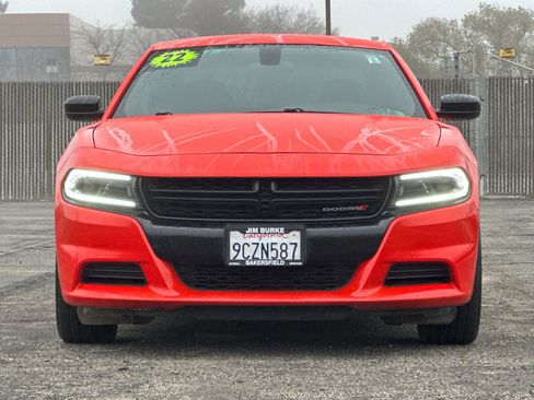 Used 2022 Dodge Charger SXT w/ Blacktop Package image 9