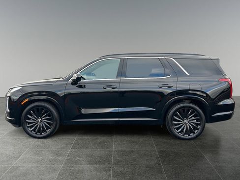 Used 2025 Hyundai Palisade Calligraphy image 4