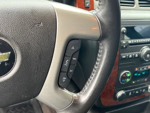 Used 2014 Chevrolet Tahoe LT AWD/4WD image 21