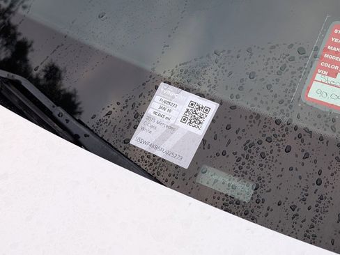 Used 2015 Mercedes-Benz C 300 C 300 image 16