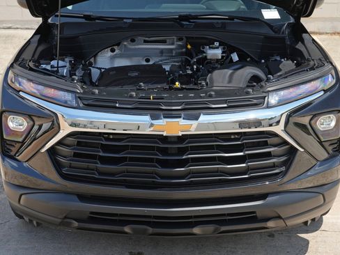 Used 2026 Chevrolet TrailBlazer LS FWD image 7