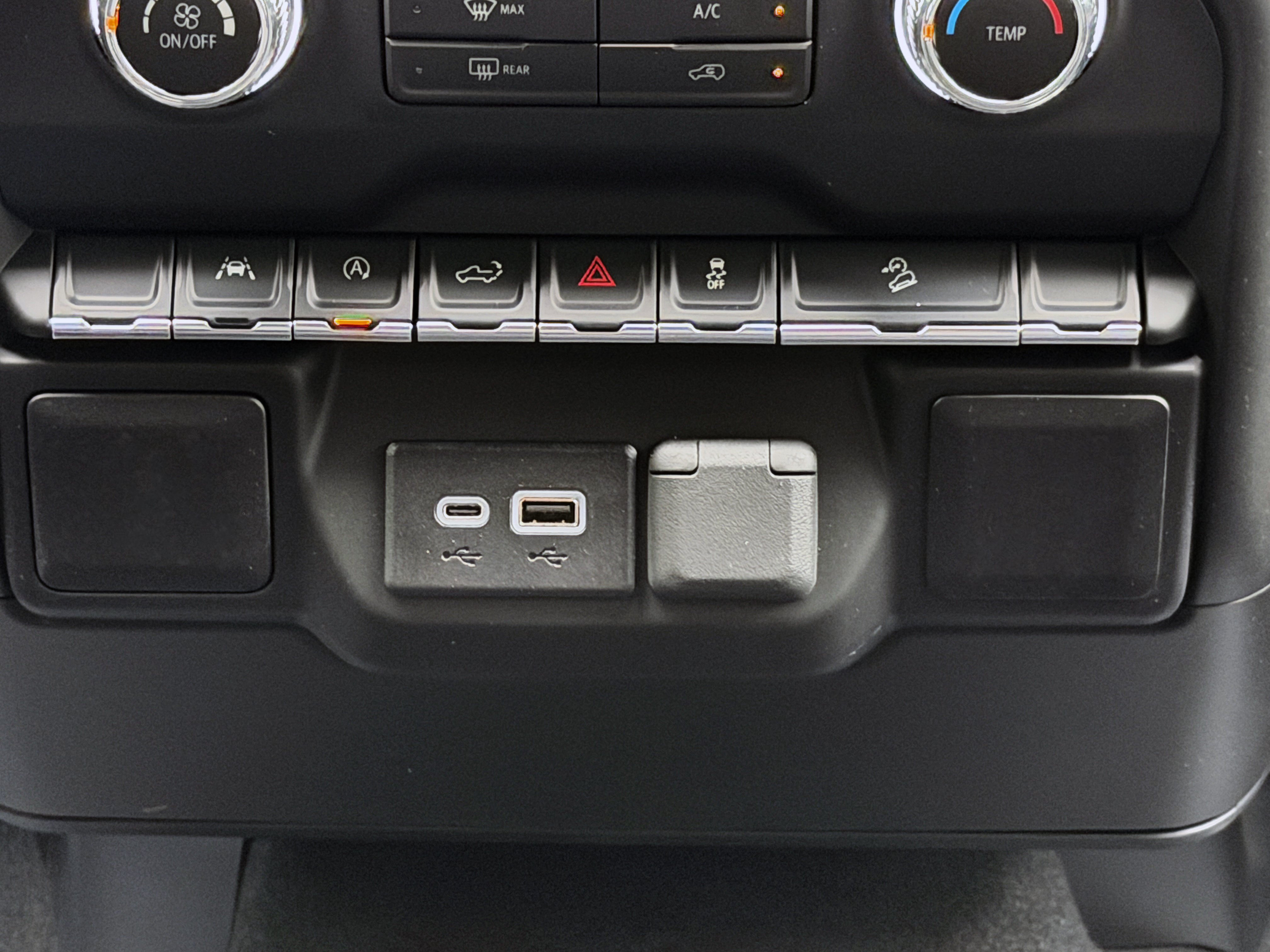 New 2026 GMC Sierra 1500 Pro w/ Graphite Edition RWD image 47