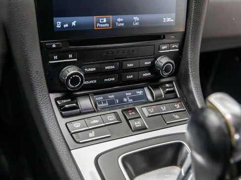 Used 2018 Porsche 718 Cayman image 26