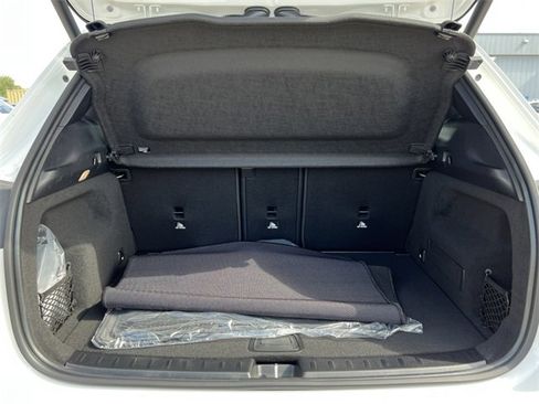 Certified 2025 Mercedes-Benz GLA 250 4MATIC image 35